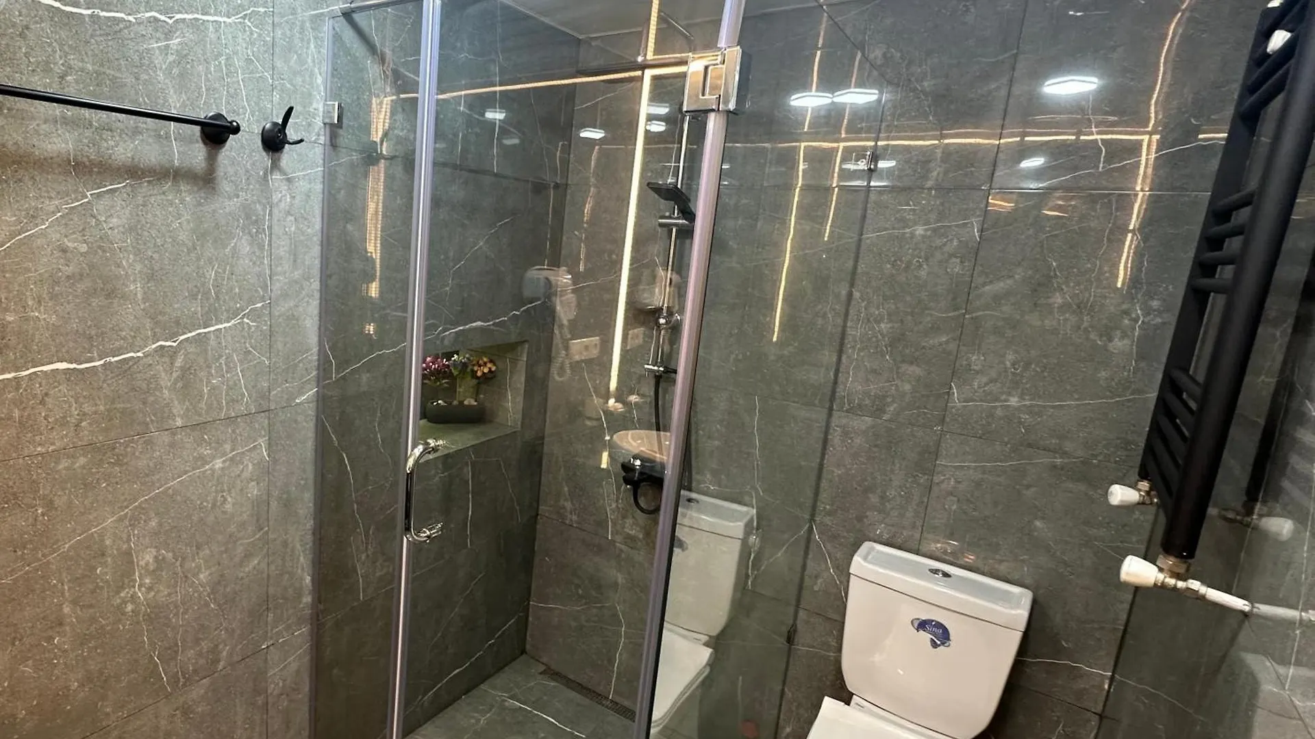 טביליסי Apartment Exclusive 0*,